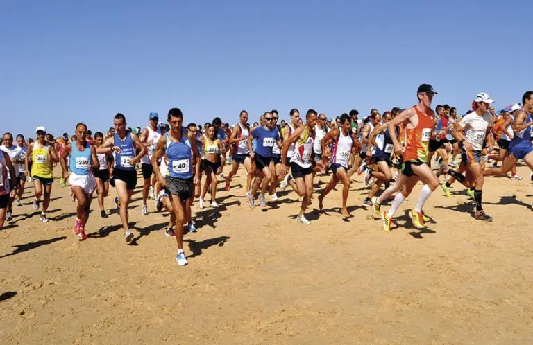 Corrida da Baía de Monte Gordo e a Volta Portugal em Bicicleta aquecem o calendário desportivo