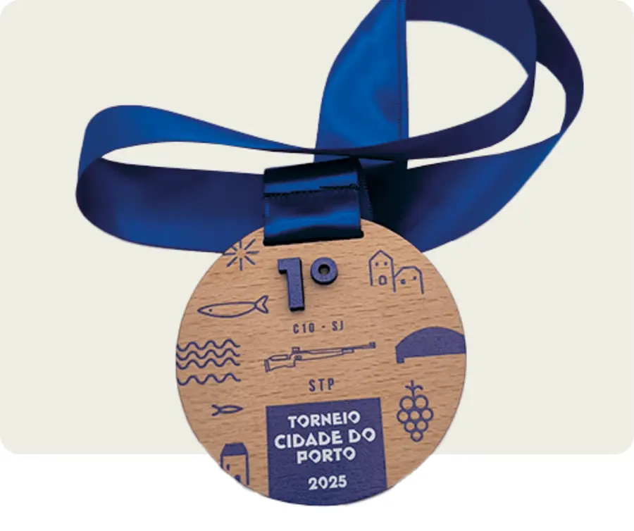 Medalha TMP107: Madeira 5mm com impressão + madeira 3mm com impressão