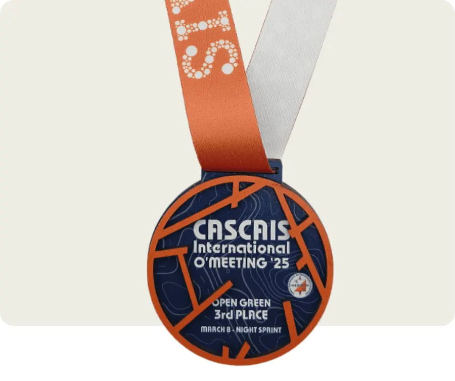 Medalha TMP110: Madeira 5mm com impressão + madeira 3mm com impressão