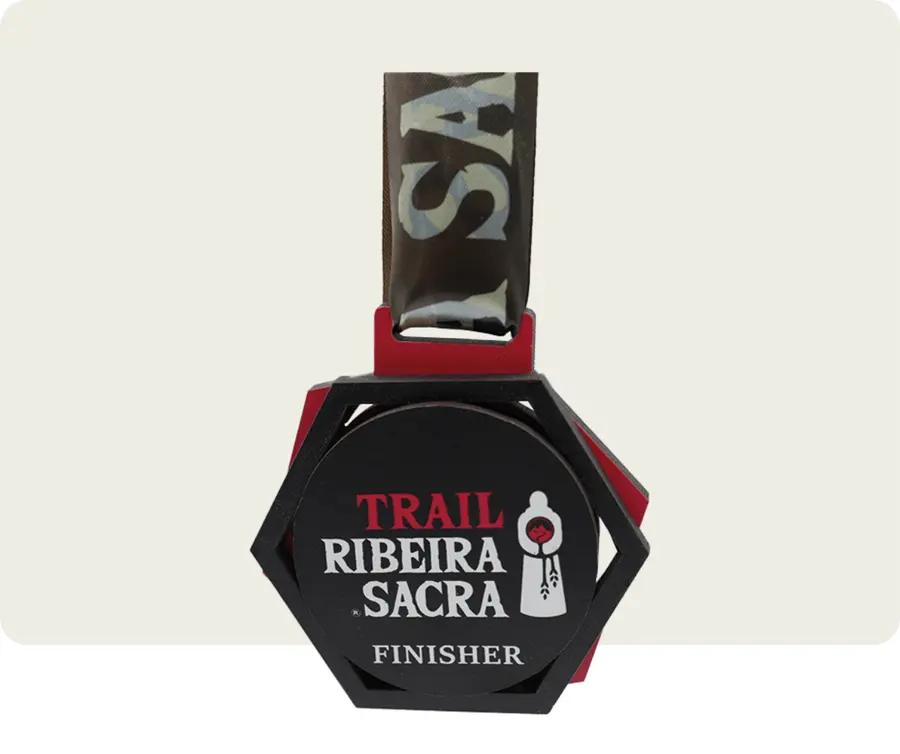 Medalha TMP115: Madeira 5mm com impressão + madeira 3mm com impressão + madeira 3mm com impressão