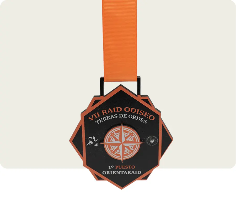 Medalha TMP116: Madeira 5mm com impressão + madeira 3mm com impressão