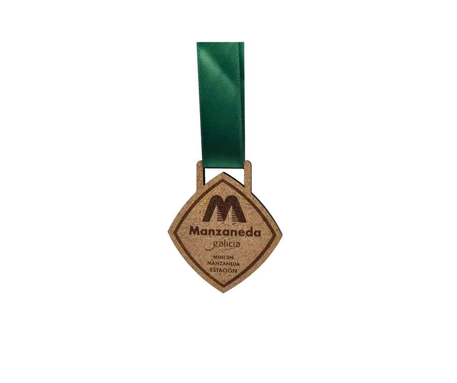 Medalha TMS111: Madeira 5mm c/ gravação a laser