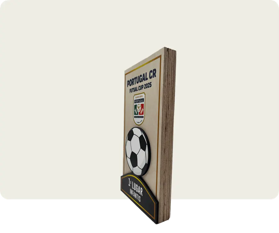 Troféu TTS210: Madeira 20mm com impressão + madeira 3mm com impressão