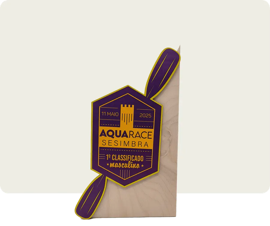 Troféu TTS218: Madeira 20mm + madeira 3mm com impressão