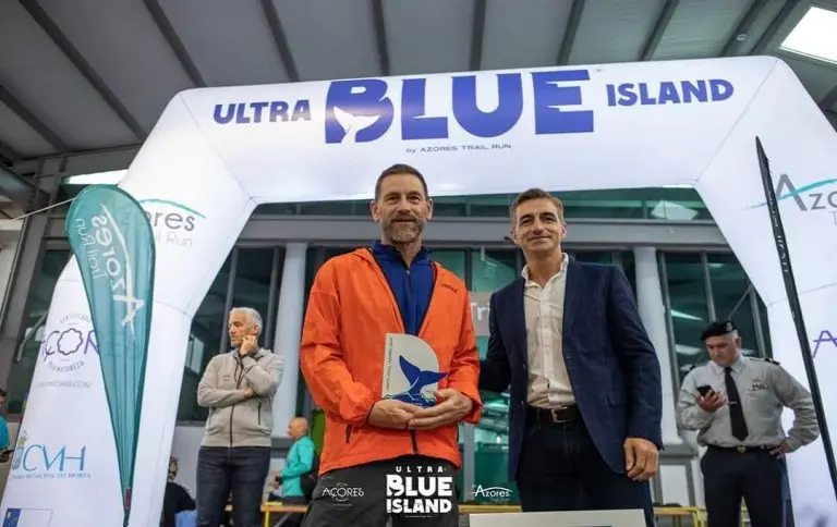 QUAIS OS PRAZOS DE ENTREGA DAS MEDALHAS, TROFÉUS E PRÉMIOS?